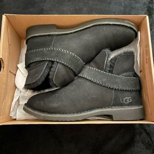 UGG McKay ankle boots